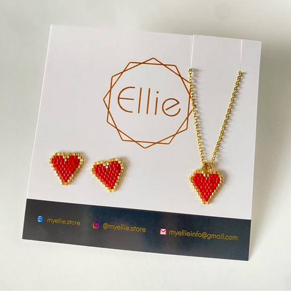 Handcrafted Gold & Red Hearts Earrings and Necklace set - Picture 2 of 6
